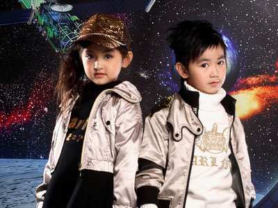 卖麦酷_巴拉巴拉多的韩国儿童潮流装童鞋品牌连锁官网店怎么加盟?
